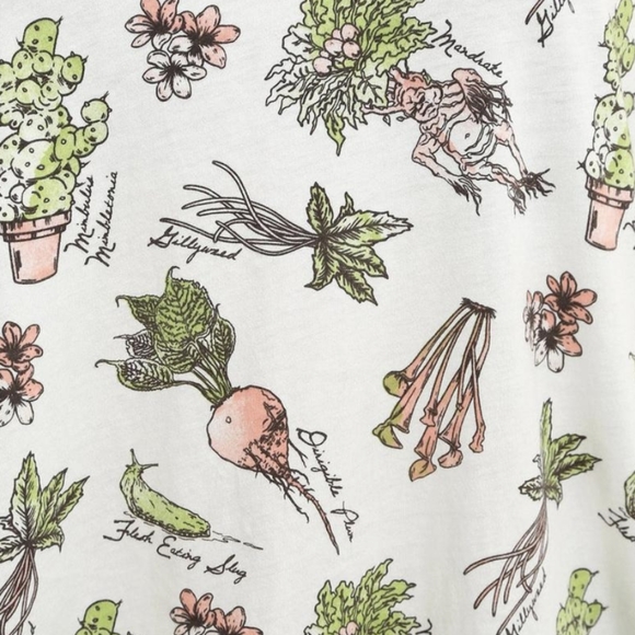 Harry Potter Mandrake Herbology White Lace Tank Top - Picture 3 of 6